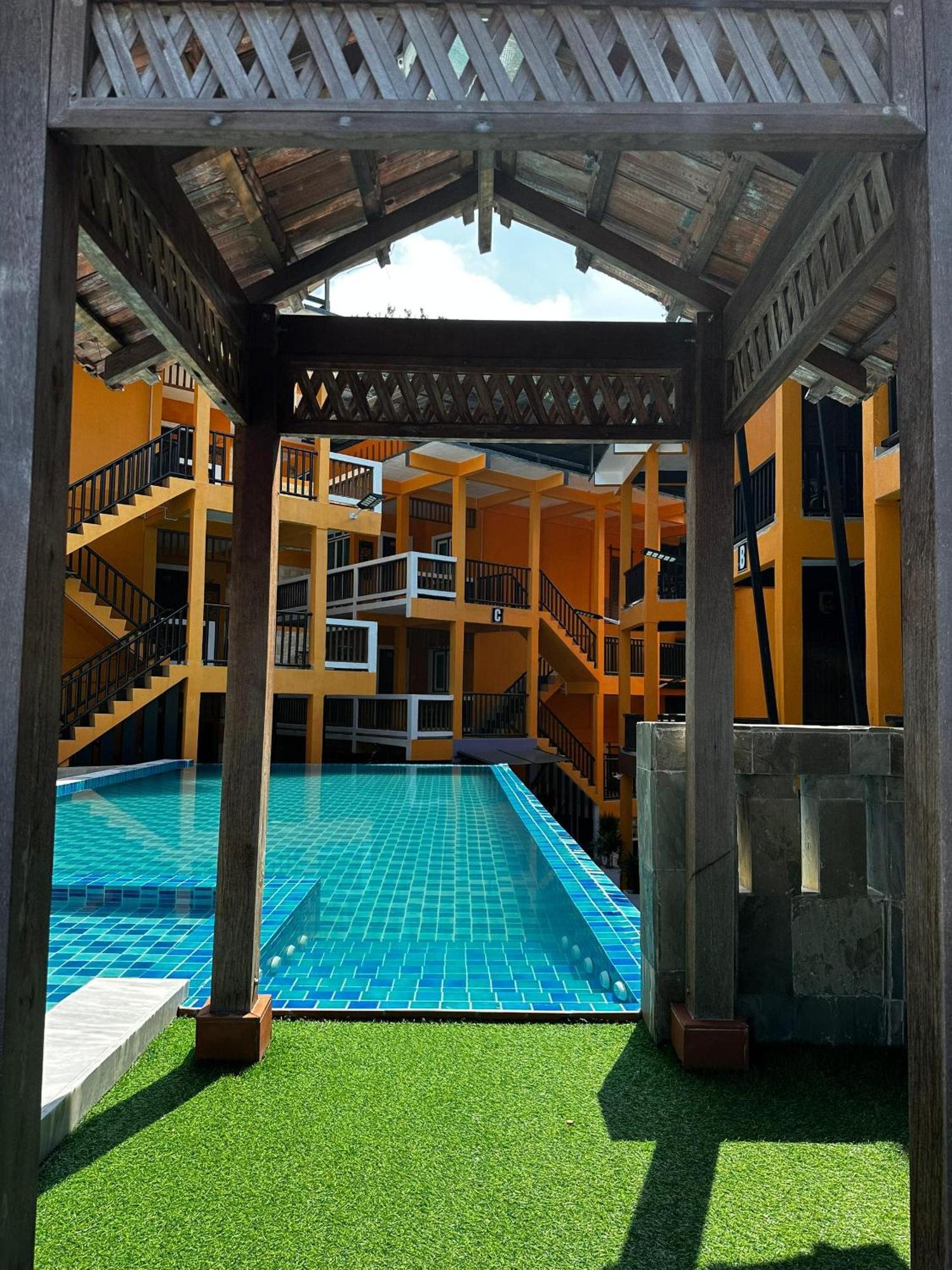 Shari-La Perhentian Island Resort Kampong Pasir Panjang  Exteriör bild