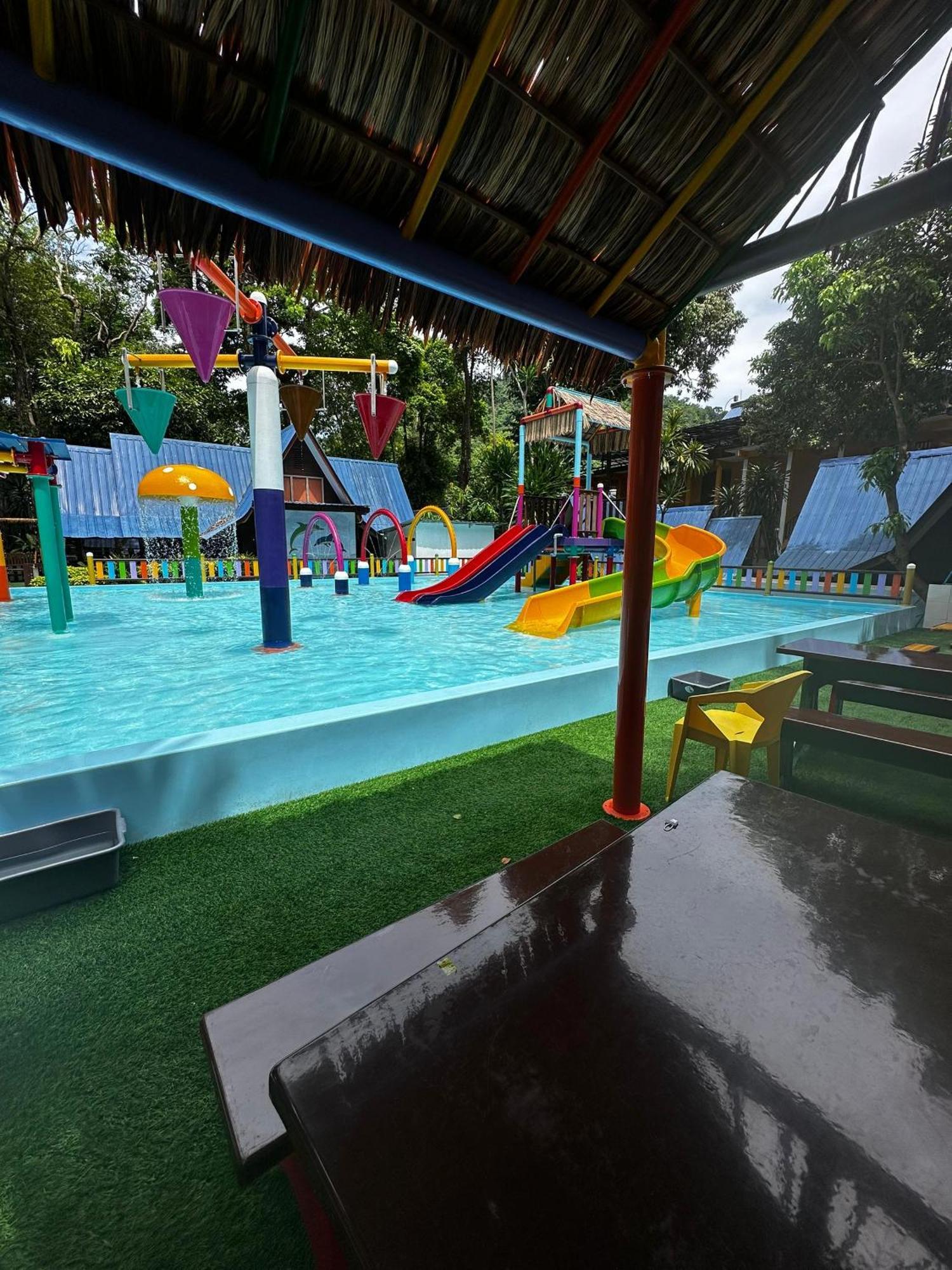 Shari-La Perhentian Island Resort Kampong Pasir Panjang  Exteriör bild